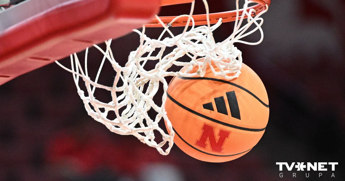 Valmieras basketbolisti pieveic "Rīgas zeļļus"