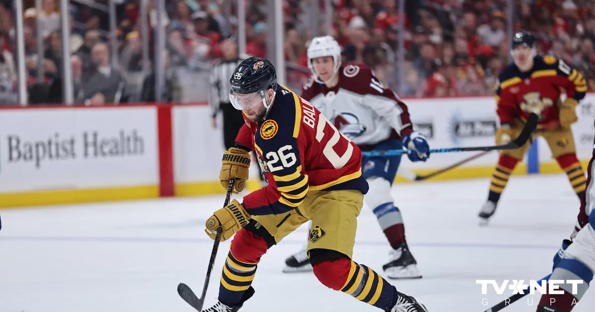 Balinska komanda pārtrauc NHL līdervienības 10 uzvaru sēriju