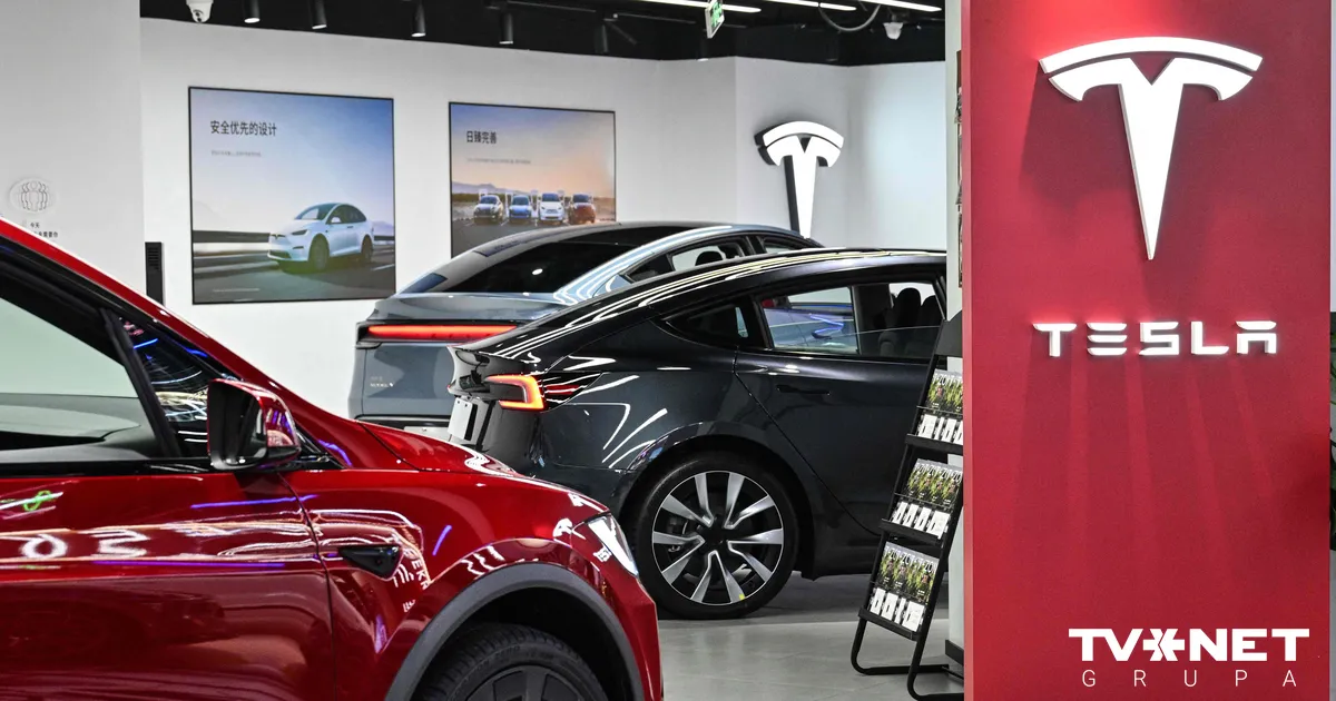 "Tesla" pērn zaudējusi pasaulē lielākā elektroauto ražotāja titulu