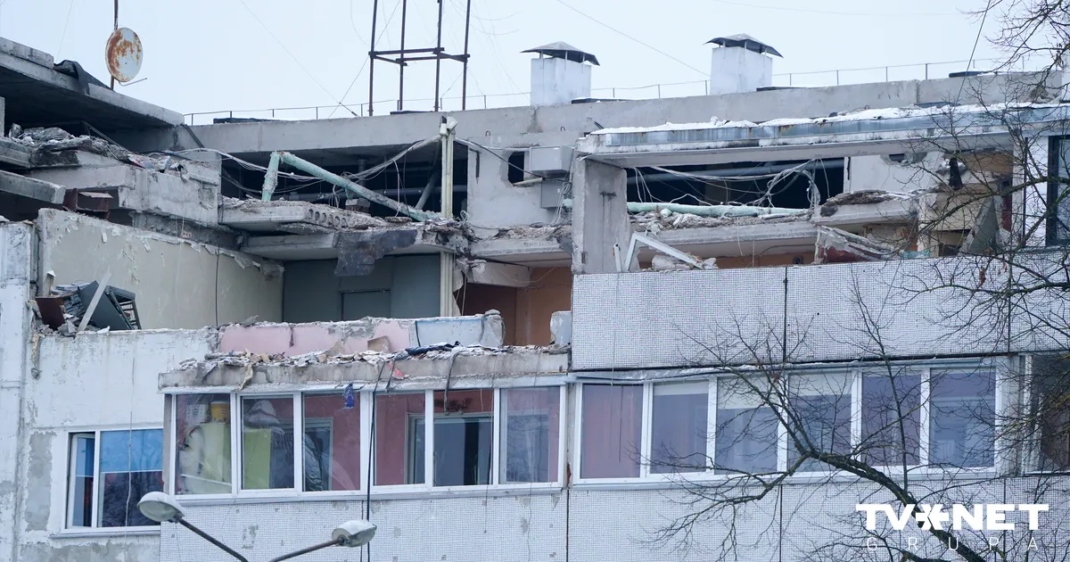 Sprādzienā cietušā Bauskas ielas nama likteni sola izlemt mēneša laikā
