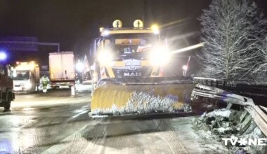 Aukstuma vilnis paralizē satiksmi Eiropā