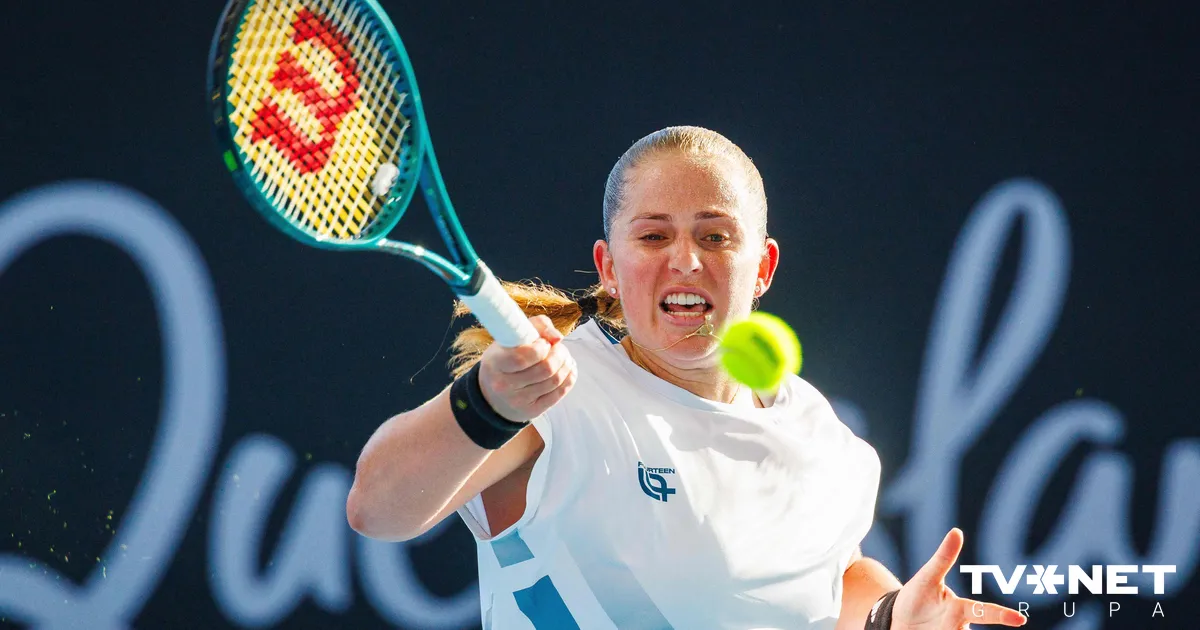 Ostapenko veiksmīgi turpina Brisbenas turnīra dubultspēļu sacensības