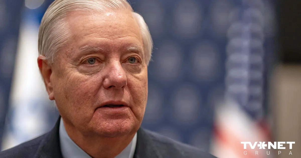 Tramps devis "zaļo gaismu" sankciju likumprojektam Krievijas sodīšanai par karu Ukrainā