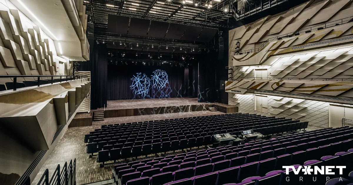 VIDEO ⟩ Koncertzāļu vadītāji bažījas par Krievijas kultūras ietekmi "Gorā"