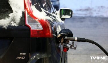 INFOGRAFIKA ⟩ Rīgā degvielas cenas sarūk, bet Tallinā un Viļņā pieaug