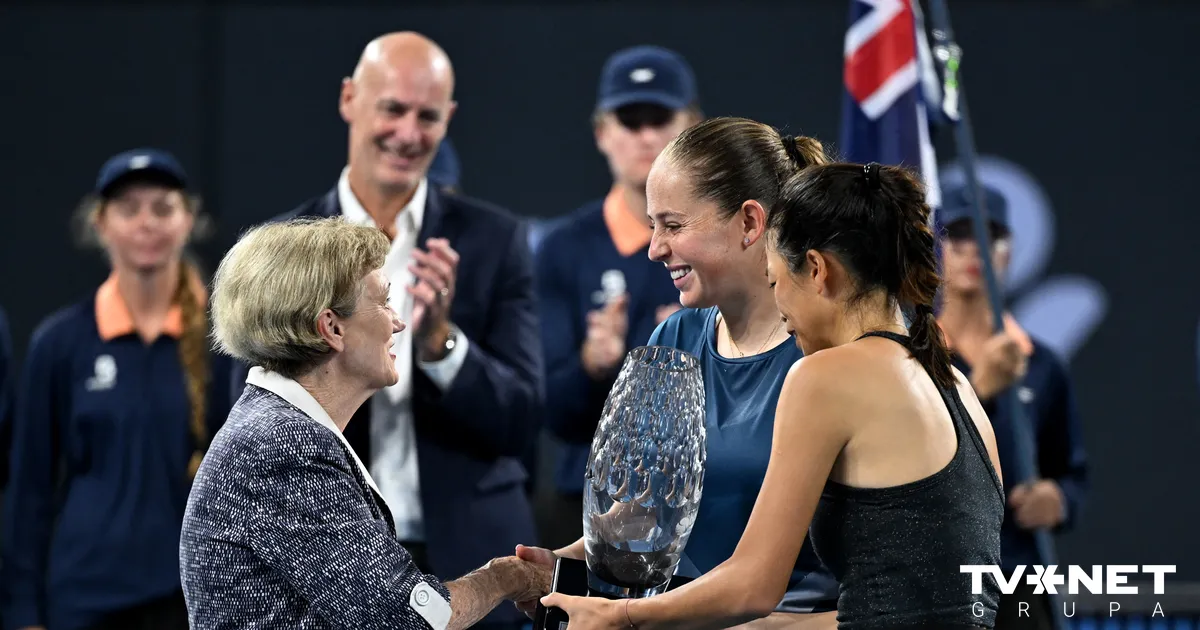 Ostapenko ielaužas pasaules dubultspēļu "top 5" pēc triumfa Brisbenē