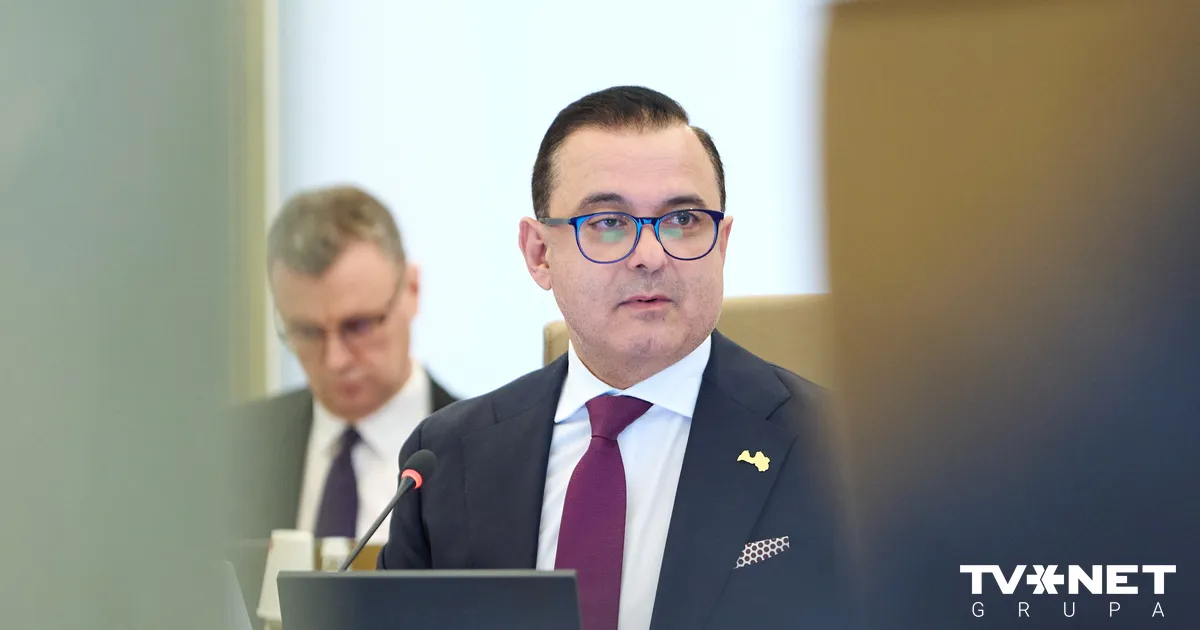 Veselības ministrija darbiniekiem piemaksās decembrī izmaksājusi vairāk nekā 16 000 eiro