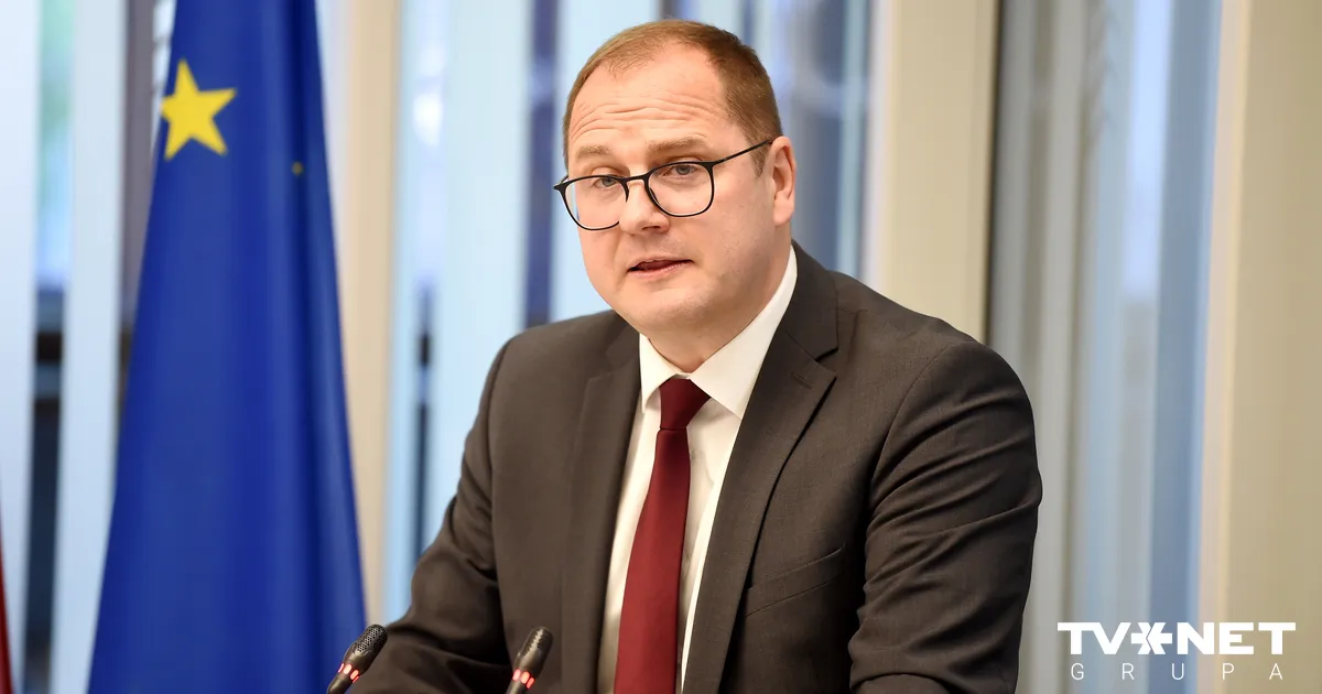 Būtisku nepilnību dēļ Čudars daļēji aptur Bauskas un Preiļu novadu teritoriju plānojumus