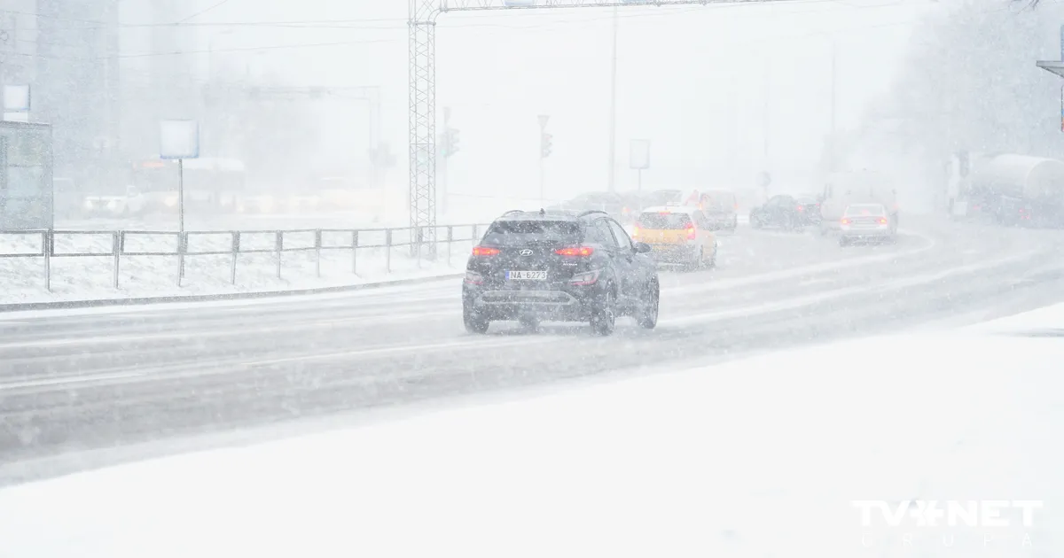 Rīgā, Jelgavā un Valmierā šonedēļ rīkos bezmaksas ziemas braukšanas konsultācijas