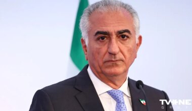 Irānas gāztā šaha dēls aicina ASV steidzami rīkoties