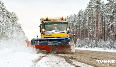 ŅEM VĒRĀ! ⟩ Zema gaisa temperatūra mazina sāls iedarbību uz apledojumu