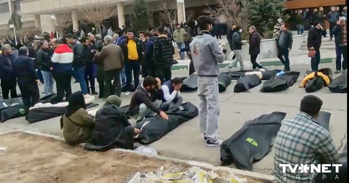 "Cilvēki var tikai skandēt saukļus un nomirt." Izskan liecības par vardarbīgo protestu apspiešanu Irānā