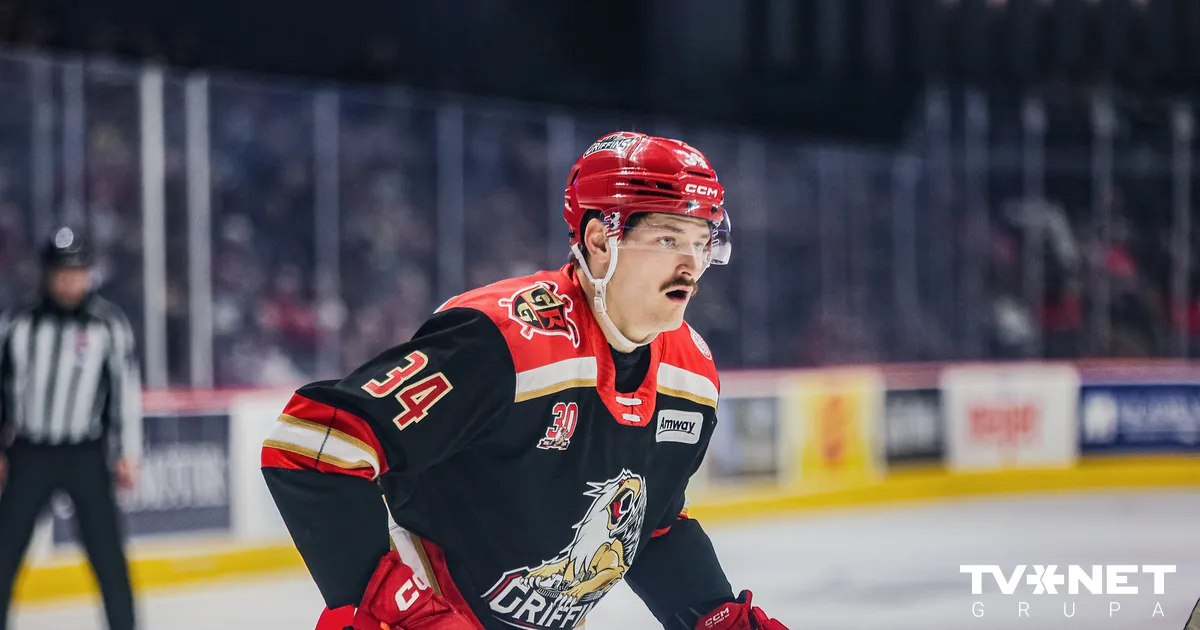 Tralmaks gūst šosezon 15. vārtus AHL