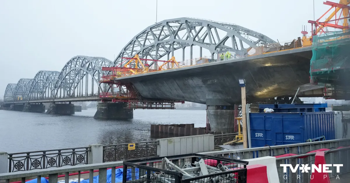 Kādam noteikti jāuzņemas atbildība par "Rail Baltica" tilta balstu Daugavā