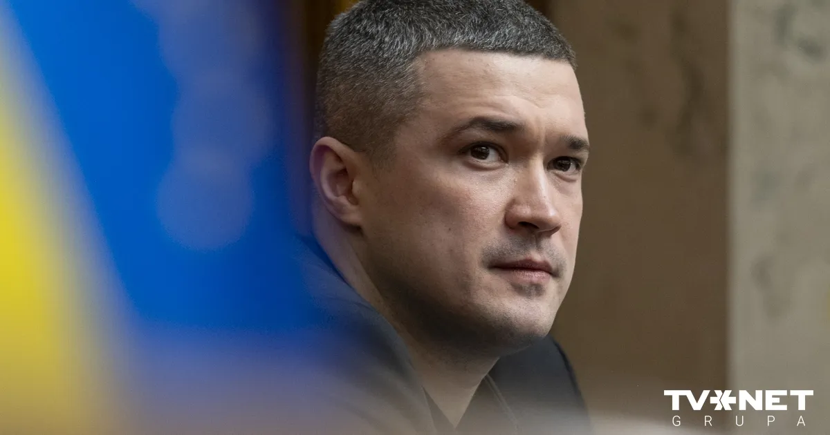 Ukrainas parlaments atbalsta Fedorova iecelšanu aizsardzības ministra amatā