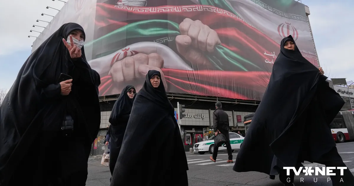 Tramps apgalvo, ka Irānā esot pārtraukta protestētāju nogalināšana