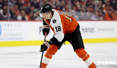 Ābols piedalās neveiksmīgā "Flyers" spēlē