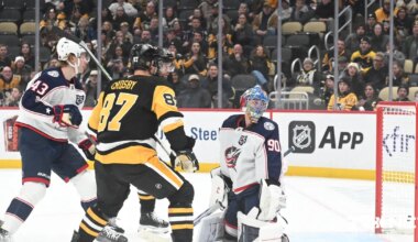 Šilova un Merzļikina duelī uzvarētāju noskaidro pēcspēles metienu sērijā