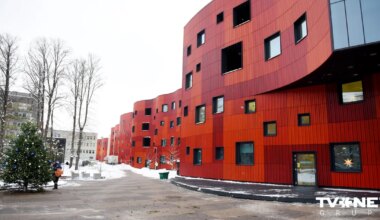 Ēkas savienojošajā tunelī Stradiņa slimnīcā dzēsts ugunsgrēks