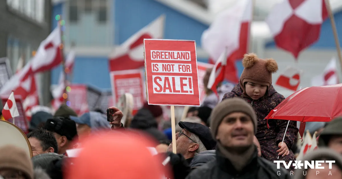 Demokrāti vēlas apturēt Trampa izsludinātos tarifus un cer uz republikāņu “pārbēdzējiem”