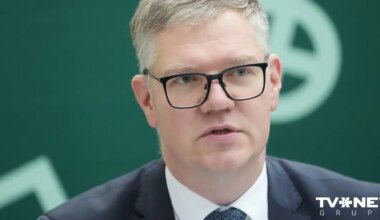 Skolas, kurās ir problēmas ar pāreju uz mācībām latviešu valodā, tiks "ņemtas zem lupas"