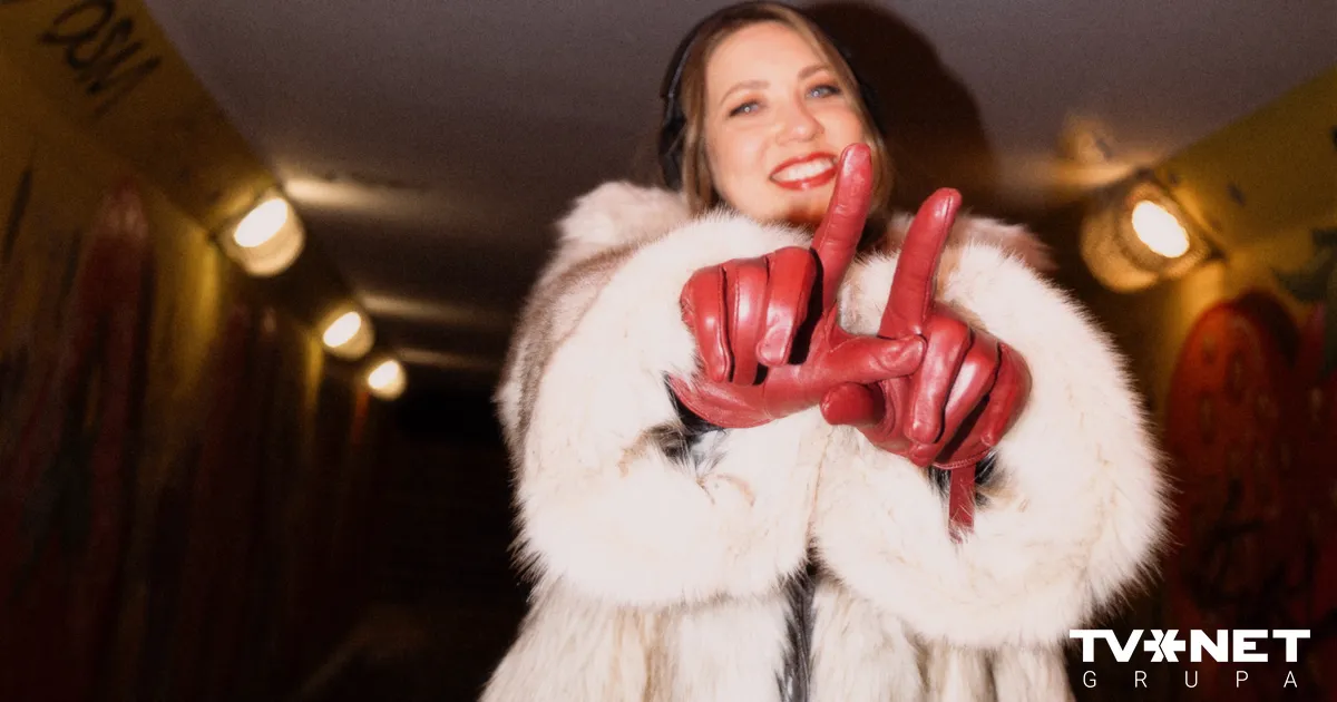 Māra Upmane-Holšteine izdod jaunu projekta MAARMAAR singlu un videoklipu "Pusmūža krīze"