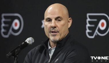 "Flyers" treneris īsi ieskicē Ābola savainojuma situāciju