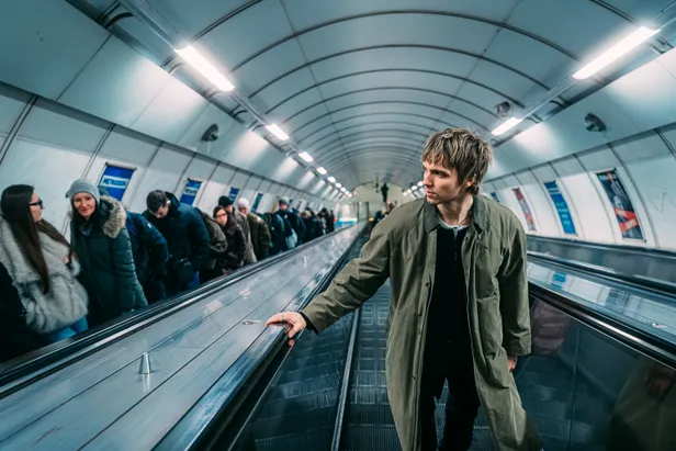 Kriss Noa (Chris Noah).