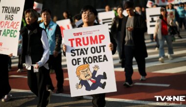 Tramps paaugstina Dienvidkorejai noteiktos tarifus