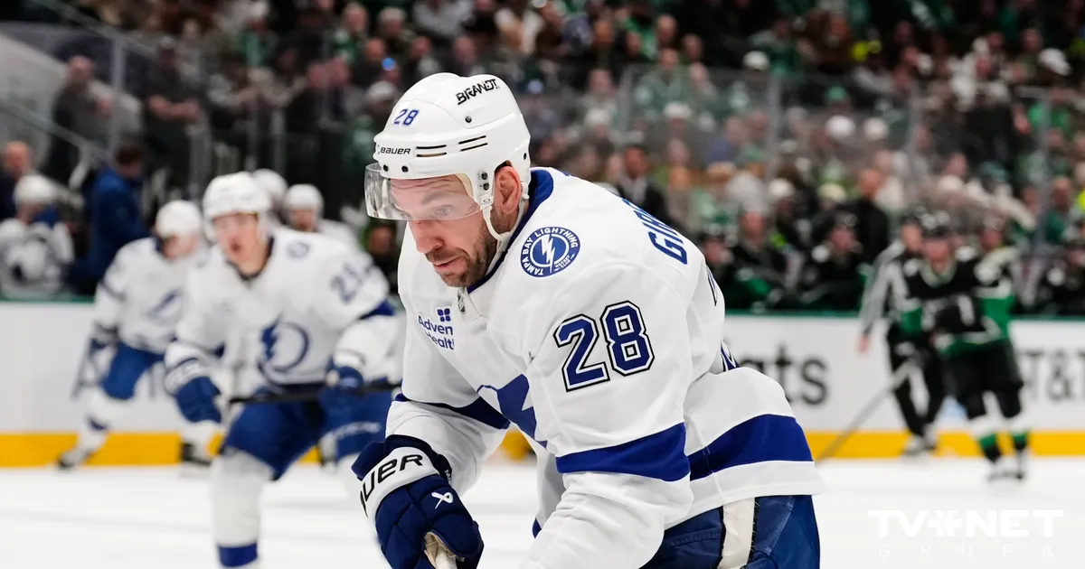 Girgensons bloķē četrus metienus un nopelna sešas soda minūtes NHL mačā