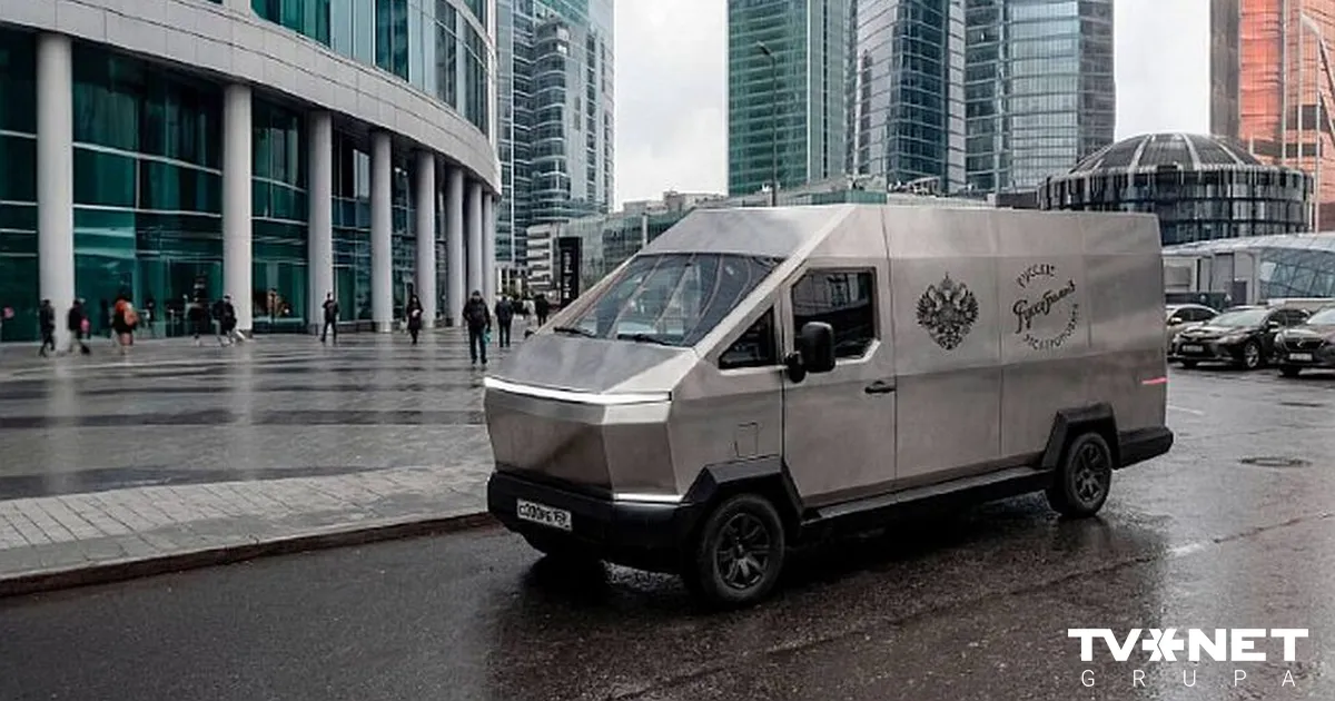 FOTO ⟩ Kārtējais krievu atdarinājums – šoreiz radīts "Cybertruck" līdzīgs spēkrats
