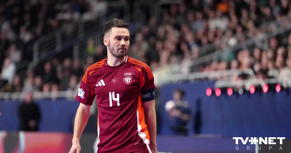 Latvijas izlases futzālists Miks Babris.