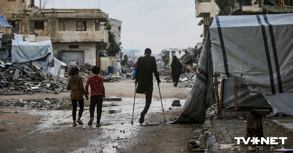 Izraēlas armija apstiprina 70 000 cilvēku nāvi Gazas joslā