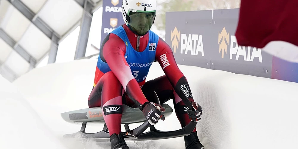 Kasparam Rinkam uzvara Nāciju kausā kamaniņu sportā Siguldas trasē - Jauns.lv