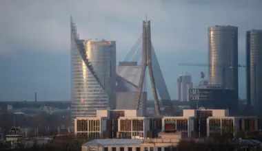 Latvijas Bankas ekonomists nosauc trīs faktorus, kas uz nākamo gadu ļauj raudzīties piesardzīgi optimistiski