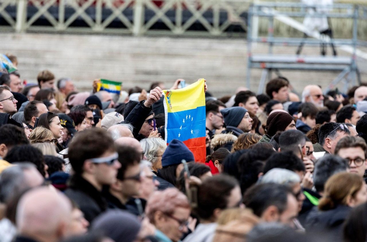Pāvests aicina lūgties par Venecuēlu un visiem, kas cieš no kariem