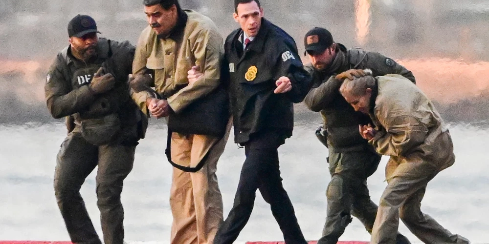 Visi gāztā Venecuēlas prezidenta Maduro aktīvi Šveicē tiek iesaldēti