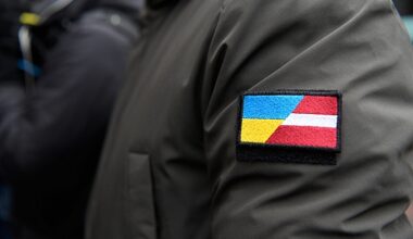 Saeimas Nacionālās drošības komisija: ir būtiski panākt Ukrainai pieņemamus drošības garantiju nosacījumus