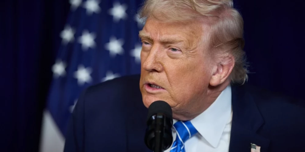 Baltais nams: Tramps aktīvi apspriež Grenlandes iegādi - Jauns.lv