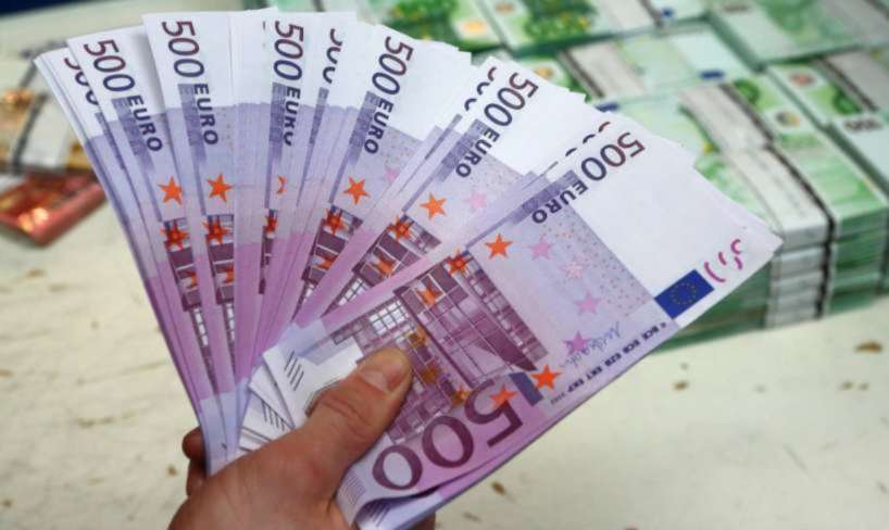 Latvijā izlozēts vērienīgs laimests: Trešdienas vakarā laimēta liela naudas summa