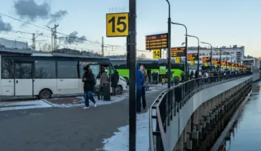 autobusu uzņēmums slēdz vairākus reisus