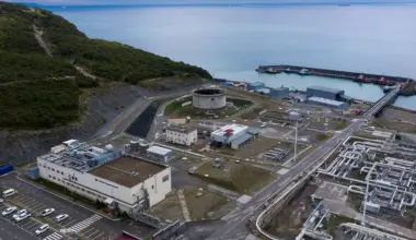 Melnajā jūrā netālu no Krievijas naftas termināļa notikuši uzbrukumi četriem tankkuģiem