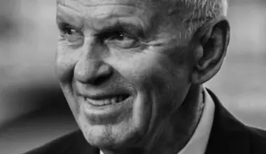 Miris bijušais "Liepājas metalurga" un Lietuvas futbola izlases treneris Zelkevičs. Viņa vadībā liepājnieki pārtrauca "Skonto" titulu rekordsēriju - Jauns.lv