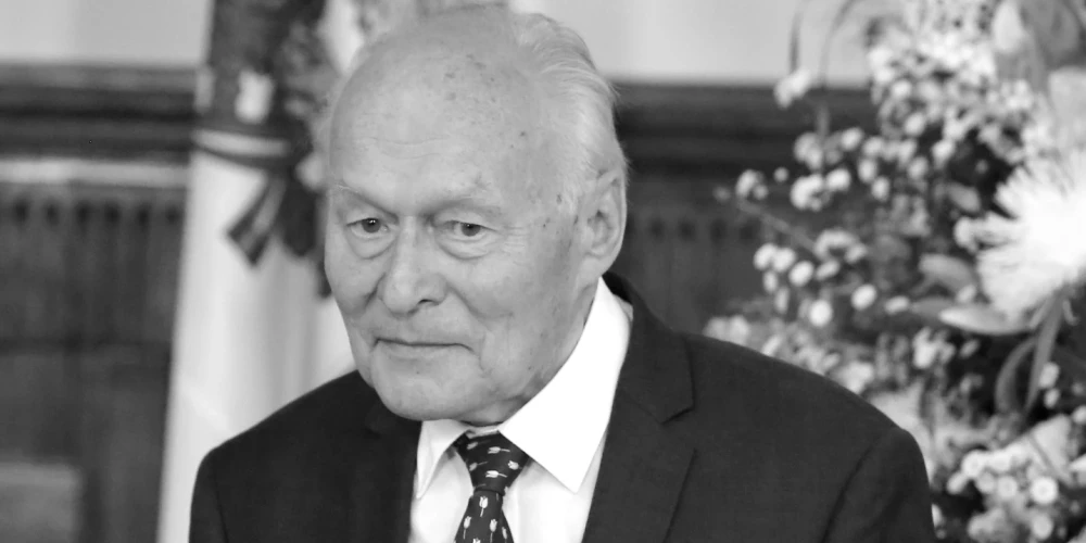 Skumjš notikums Baibas Sipenieces - Gavares ģimenē - mūžībā devies izcilais zinātnieks Valdis Gavars - Jauns.lv