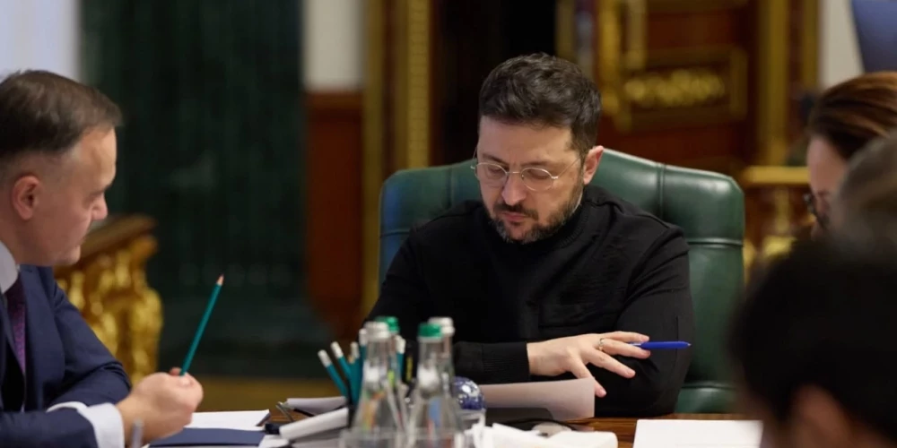 Zelenskis grasās izsludināt ārkārtas stāvokli Ukrainas enerģētikā - Jauns.lv