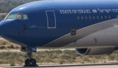 Medijos satraucas par iespējamo drīzo uzbrukumu Irānai, par ko liecinot viena pazīme - Jauns.lv