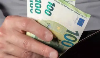 “Facebook” izplatās viltus ziņas par nesen aizsaulē aizgājušajiem