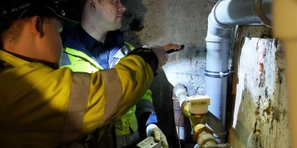 Neļaujiet sevi apmānīt! Ūdens skaitītāju verificēšana vairs nav obligāta - Jauns.lv