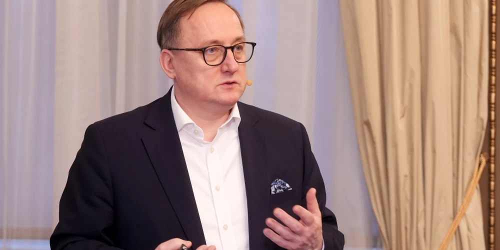 Koalīcijas partijas atzinīgi vērtē Kazāka kandidatūras izskatīšanu uz ECB viceprezidenta amatu - Jauns.lv