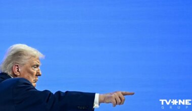 Tramps paziņo, ka ar NATO panācis "vienošanās koncepciju" par Grenlandi. Atceļ tarifu draudus Eiropai